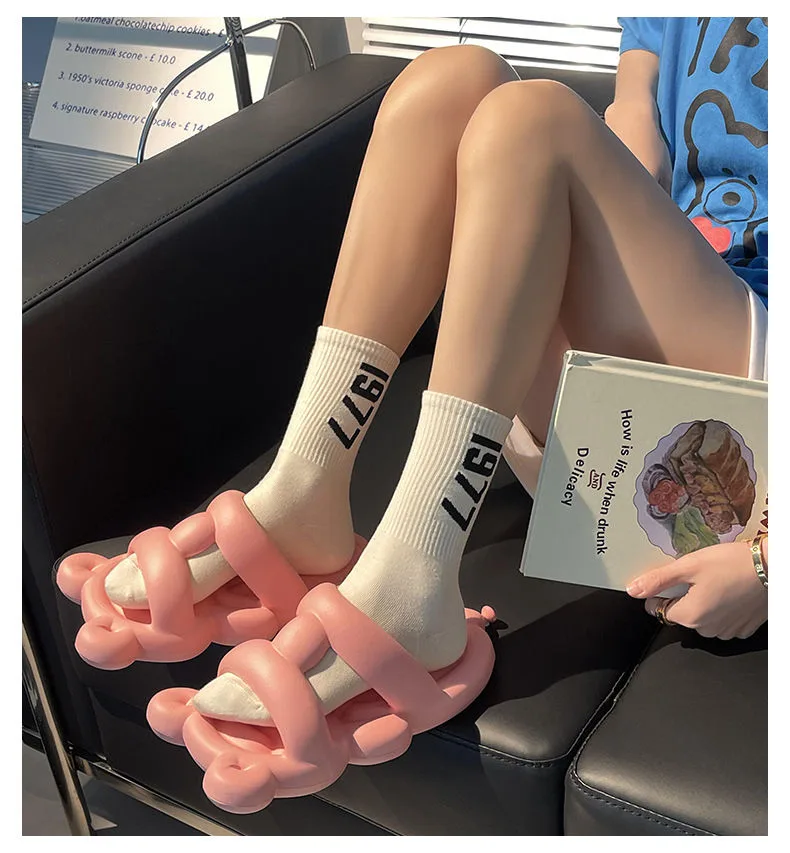 Bubslide™ Balloon Bear Bubble Slippers - Image 11