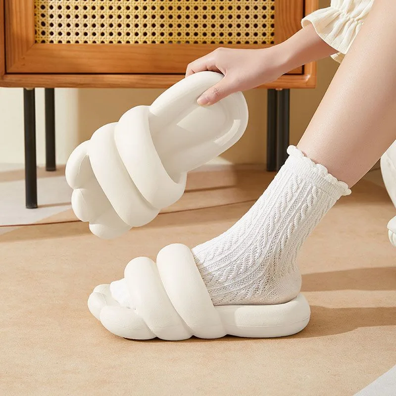 Bubslide™ Wacky Bigfoot Bubble Slippers - Image 12