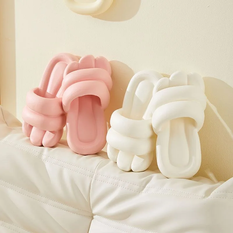 Bubslide™ Wacky Bigfoot Bubble Slippers - Image 3